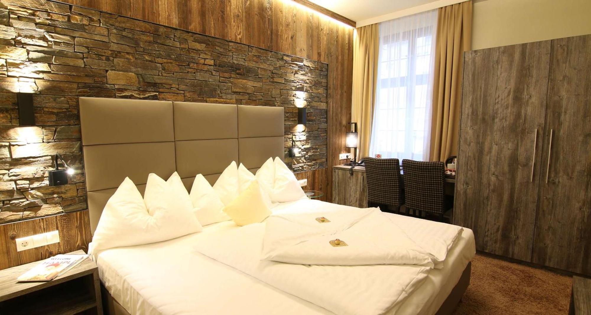 Hotel Western Goldener Adler 4*